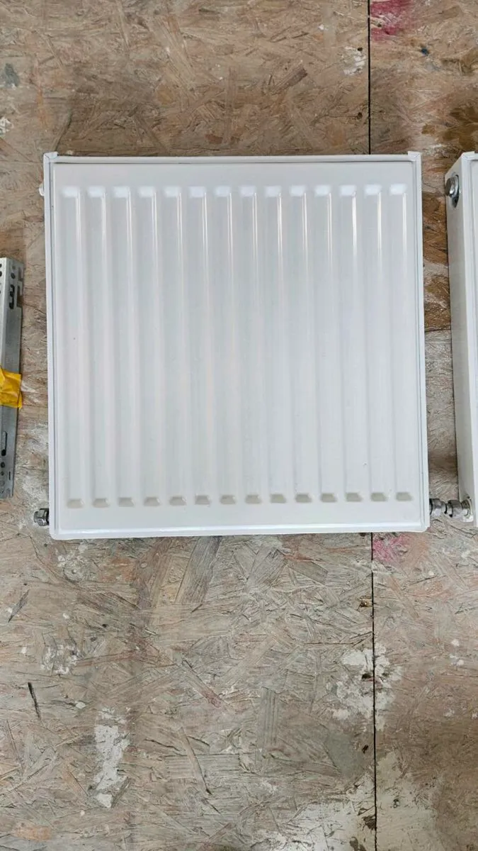 Flomasta 500mm x 400mm White Radiator - Image 1