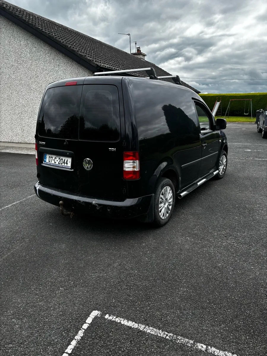Volkswagen Caddy - Image 2