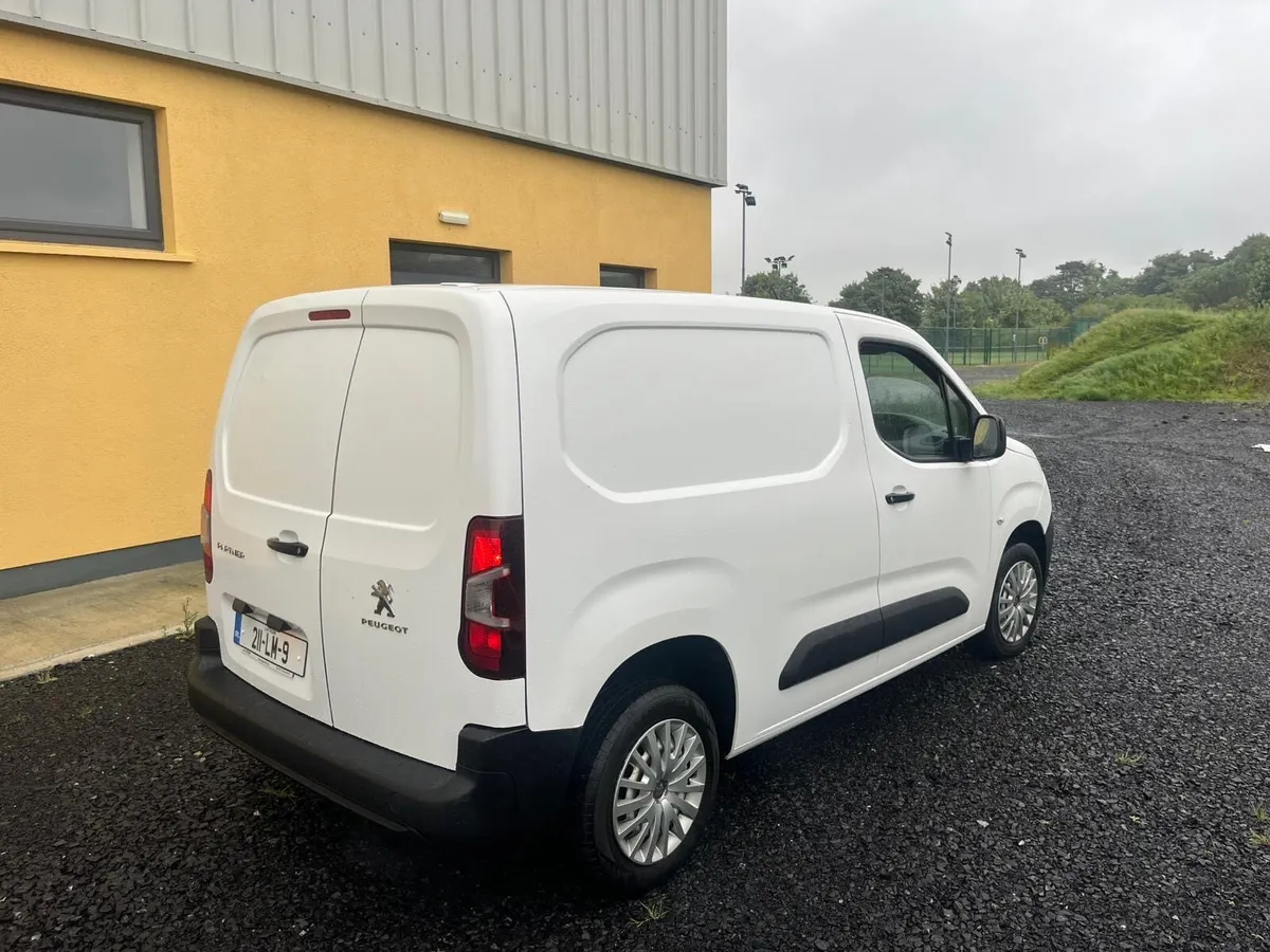 2021 Peugeot Partner 1.5 HDI - Image 4