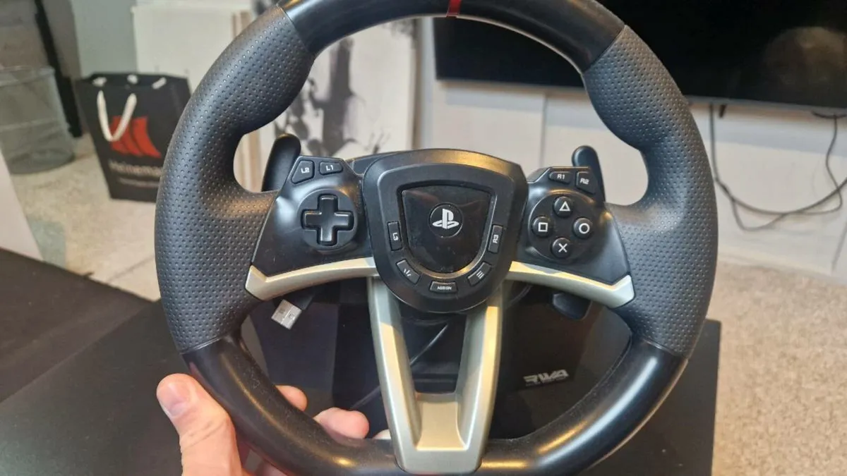 Playseat Challenge with Steering Wheel - Image 2