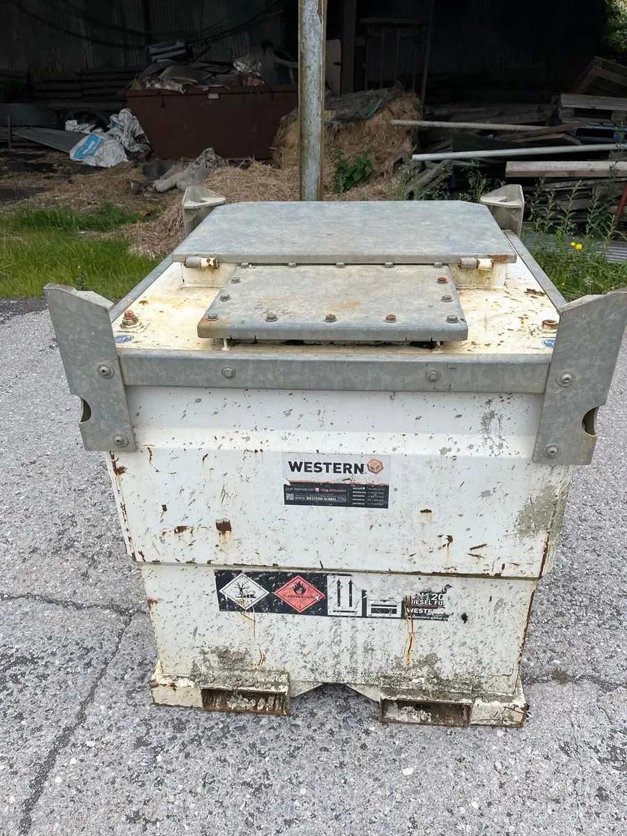 1000 Litre Fuel Bowser - Image 1