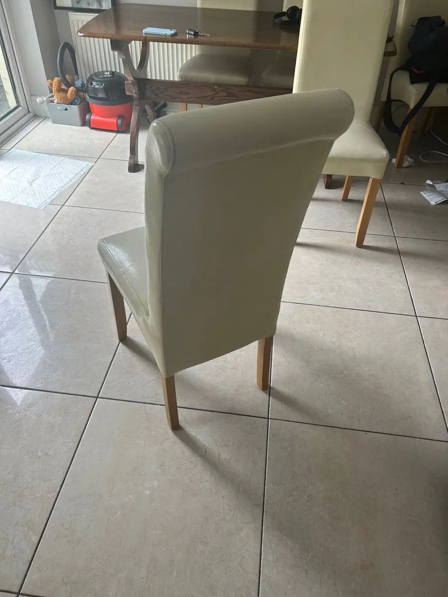Cream leather kitchen chairs - Image 1