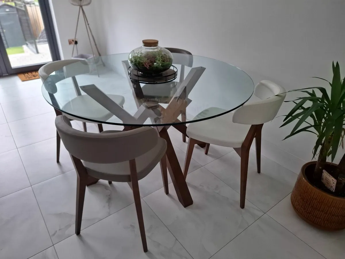 Dining table - Image 3