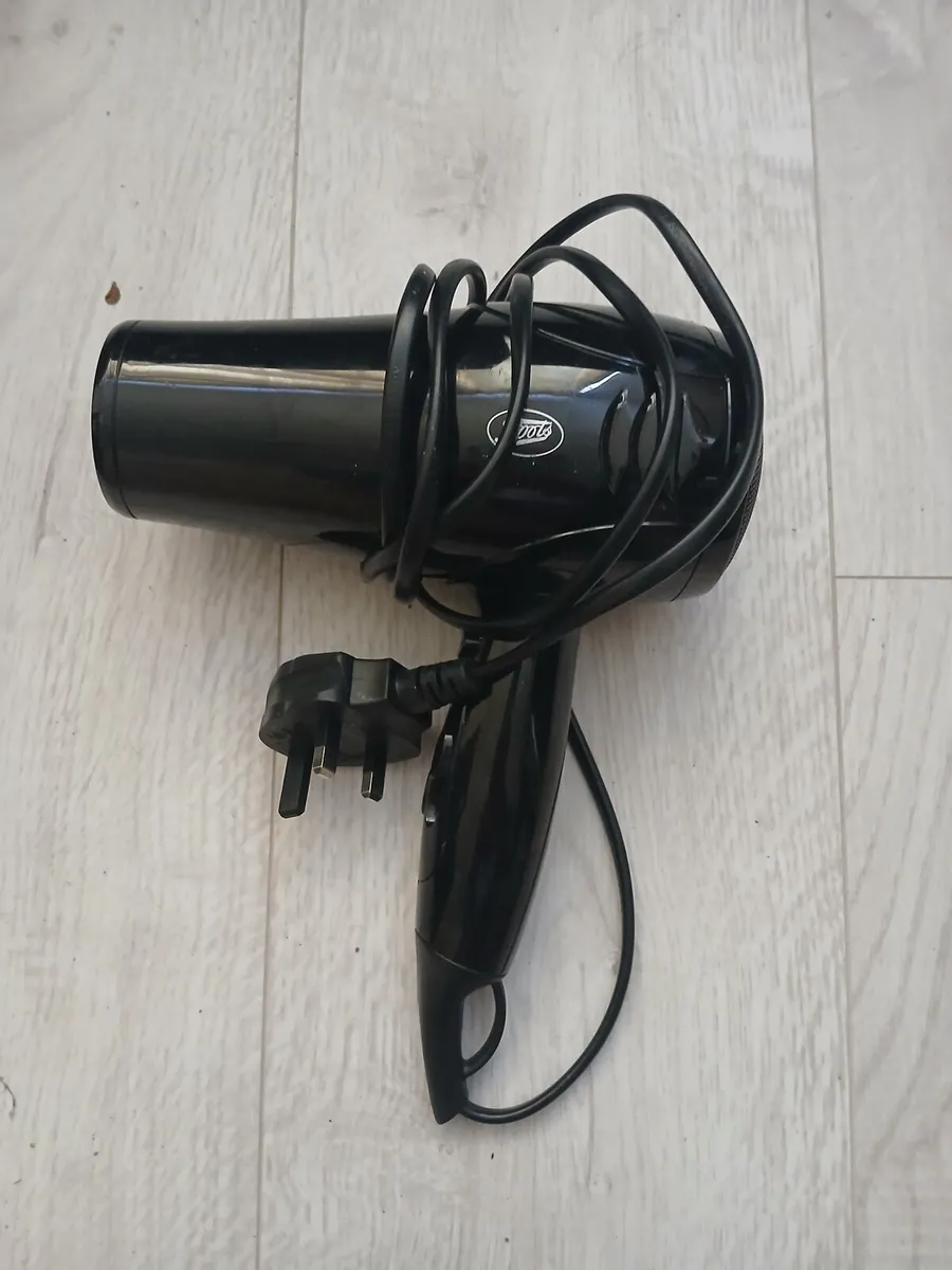 Hairdryer - Image 1