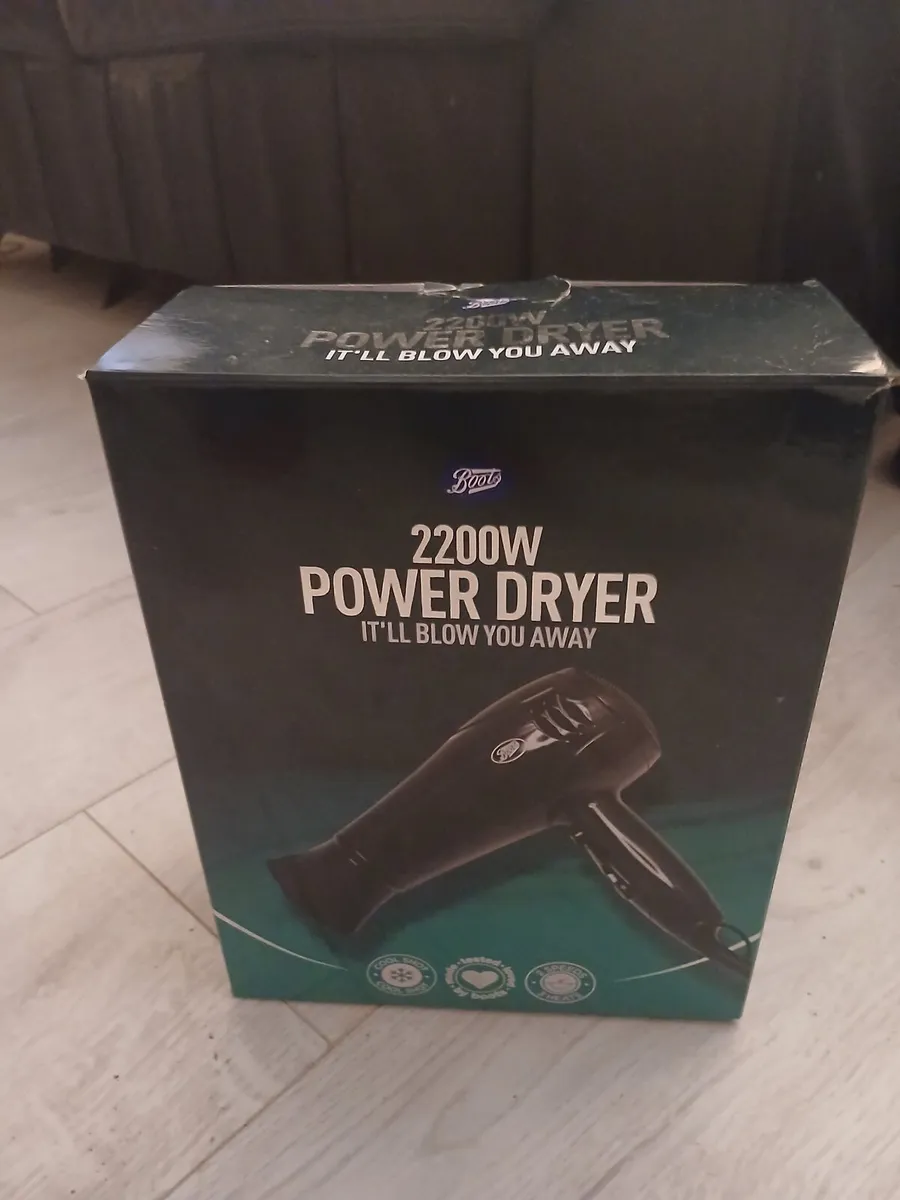 Hairdryer - Image 2