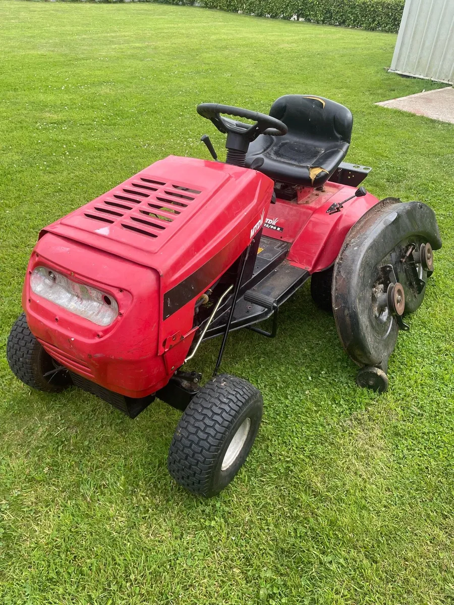 Ride on mower - Image 2