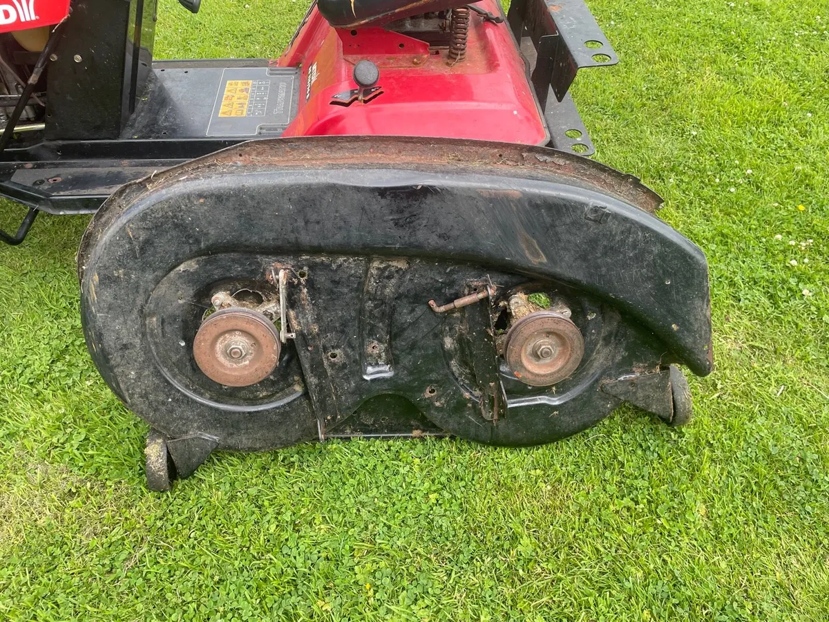 Ride on mower - Image 3
