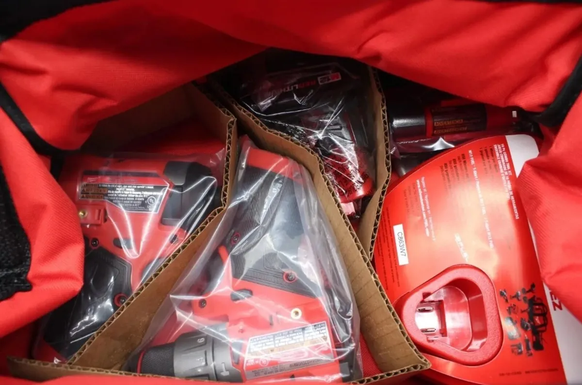 Milwaukee M12 Fuel Gen3 Drill & Impact Driver Kit - Image 4