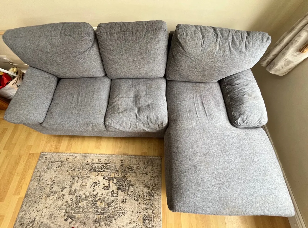 Couch - Image 3