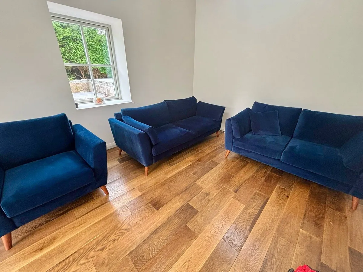 EZ living Kendal Navy velvet set - Image 1