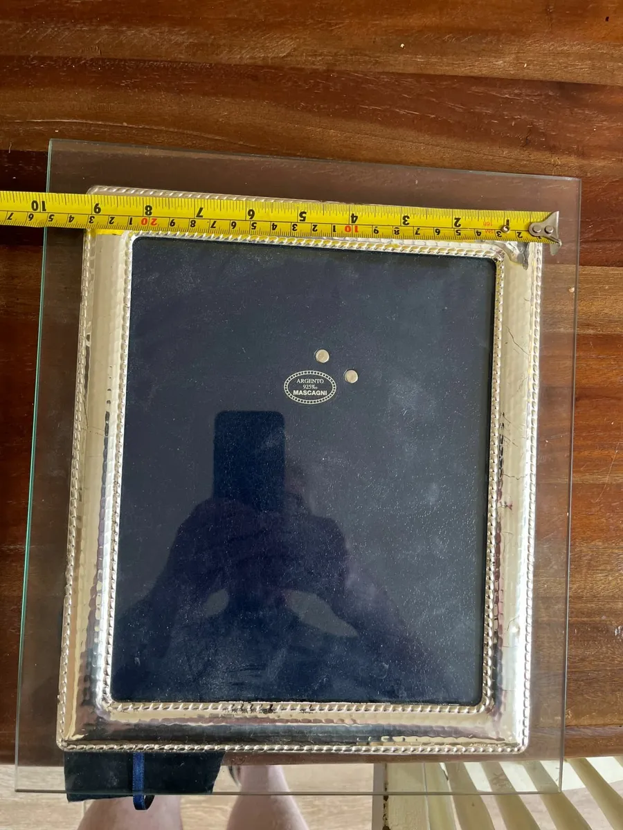Large solid silver photo frame - Image 2