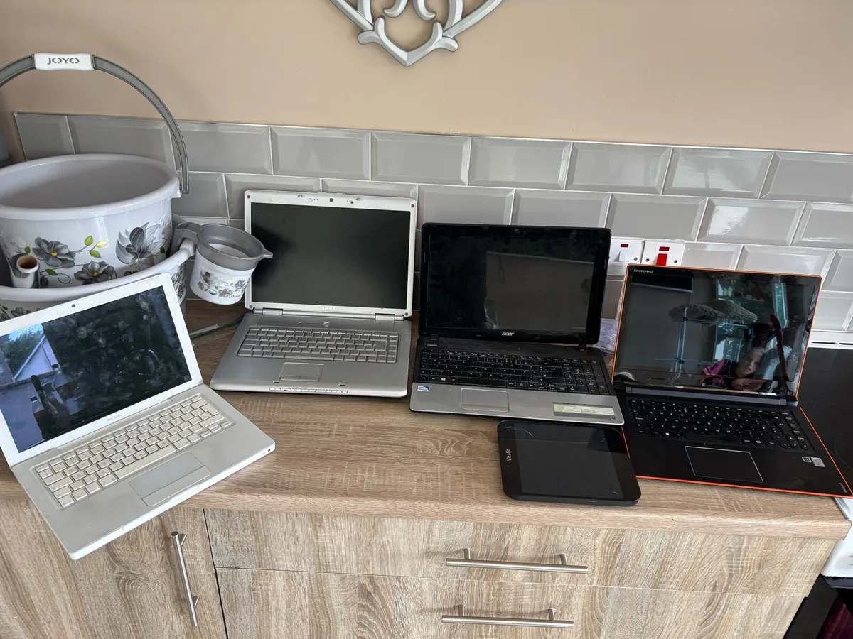 Laptops for parts or repair - Image 1