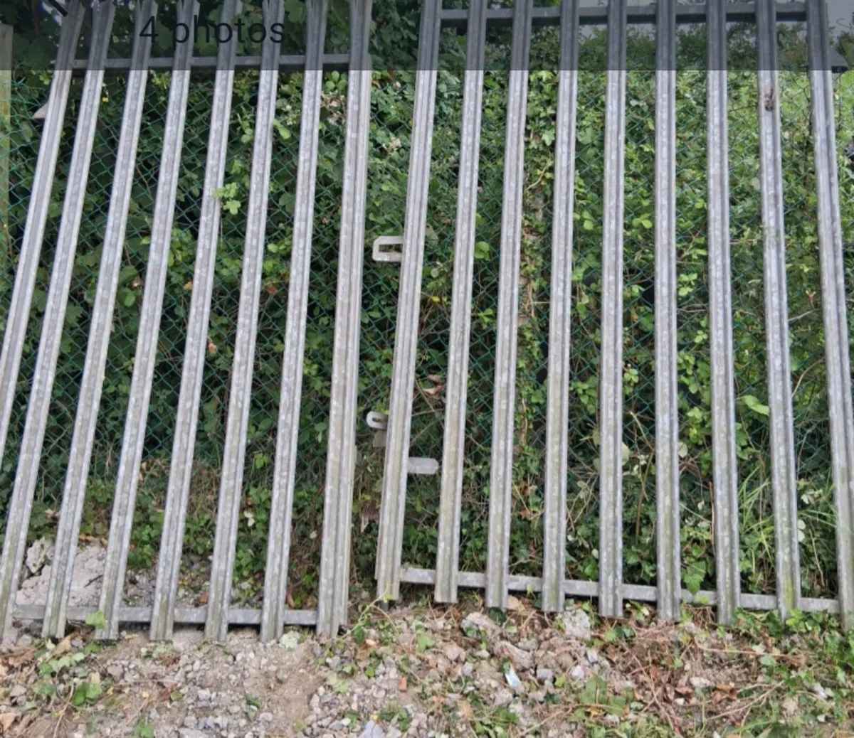 Knife edge galvanised gates - Image 1