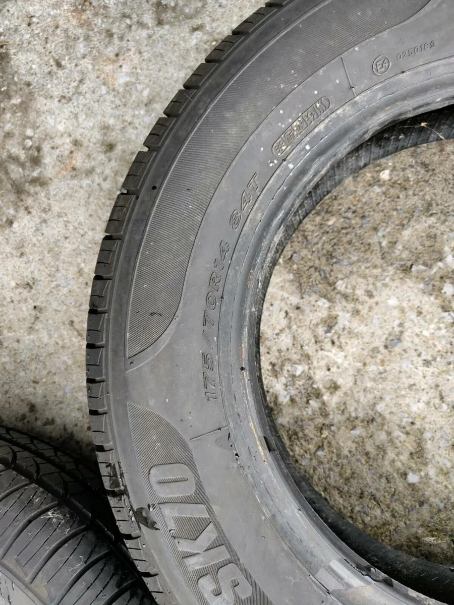 Tyres - Image 3
