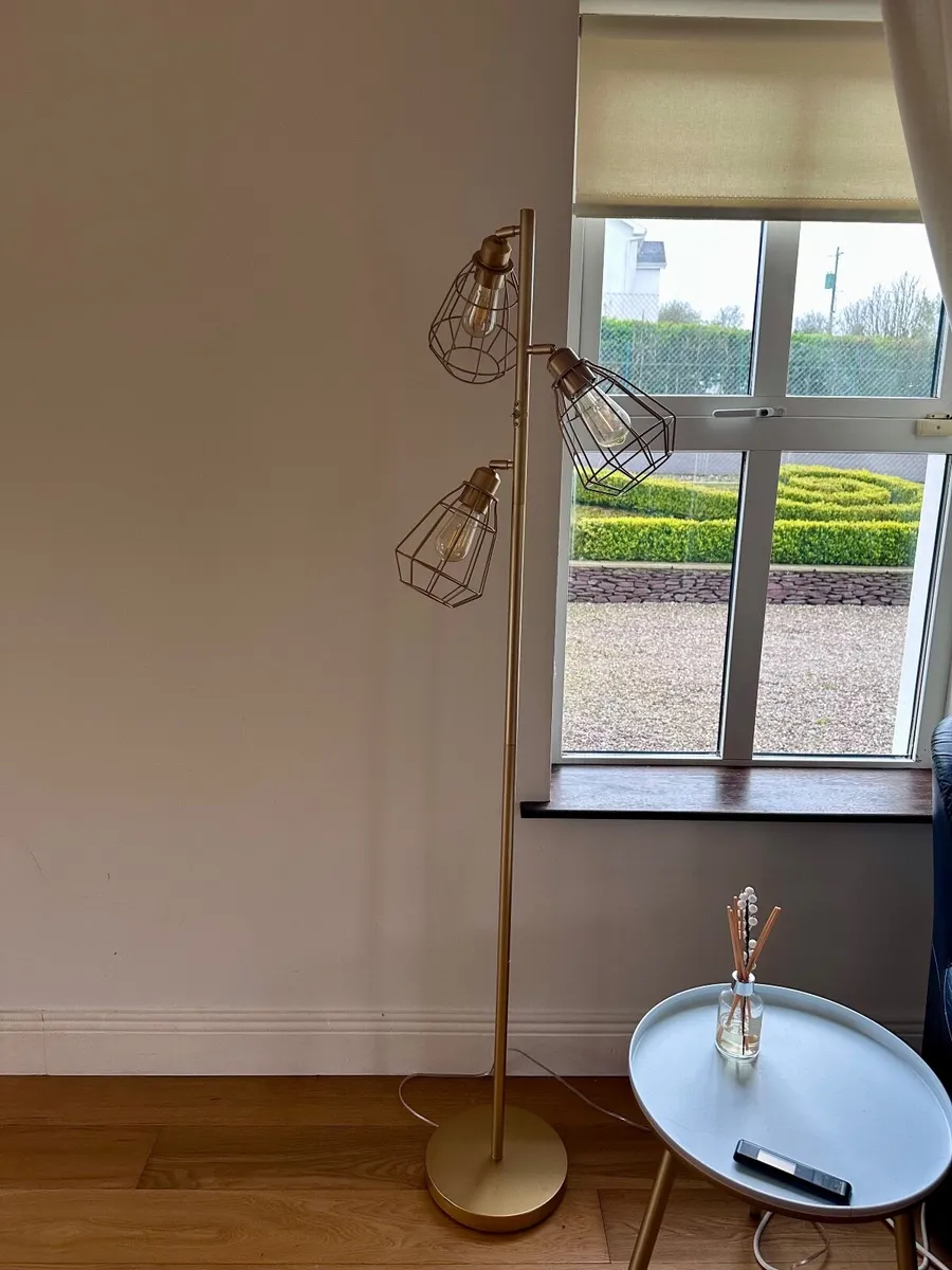 Two Floor lamps - Image 1