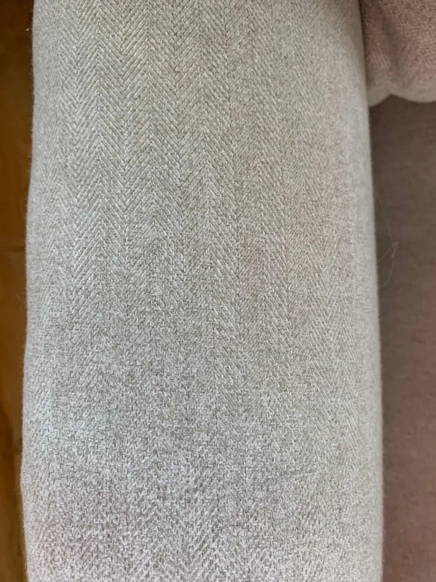 Light Cream/Beige 4 Seater Sofa x 2 - Image 4
