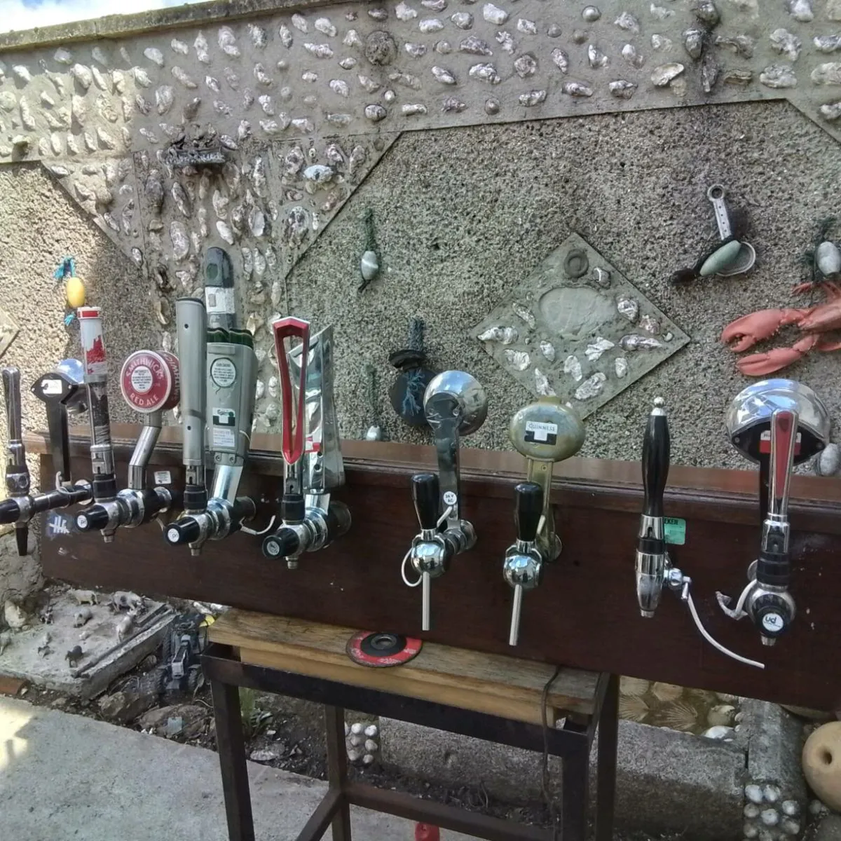 BEER TAPS - Image 1