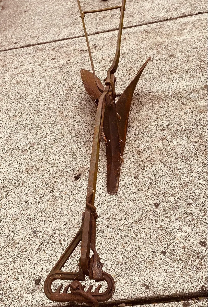 Wrought iron plough - vintage farm machinery - Image 2