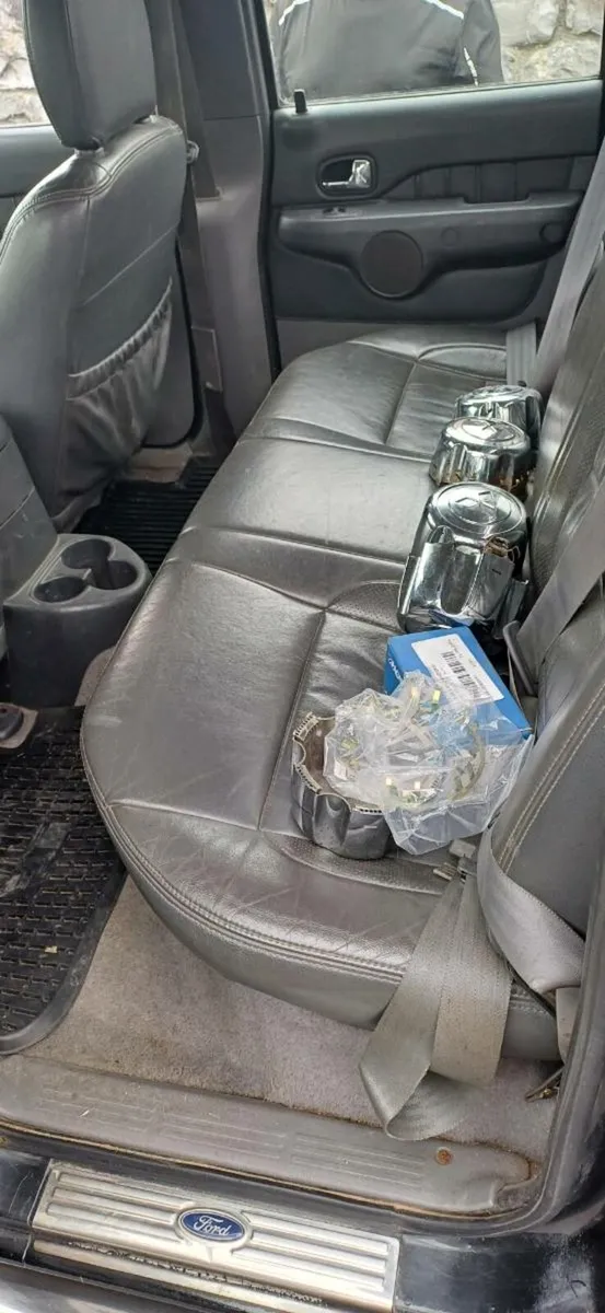 Jeep Ford ranger - Image 3