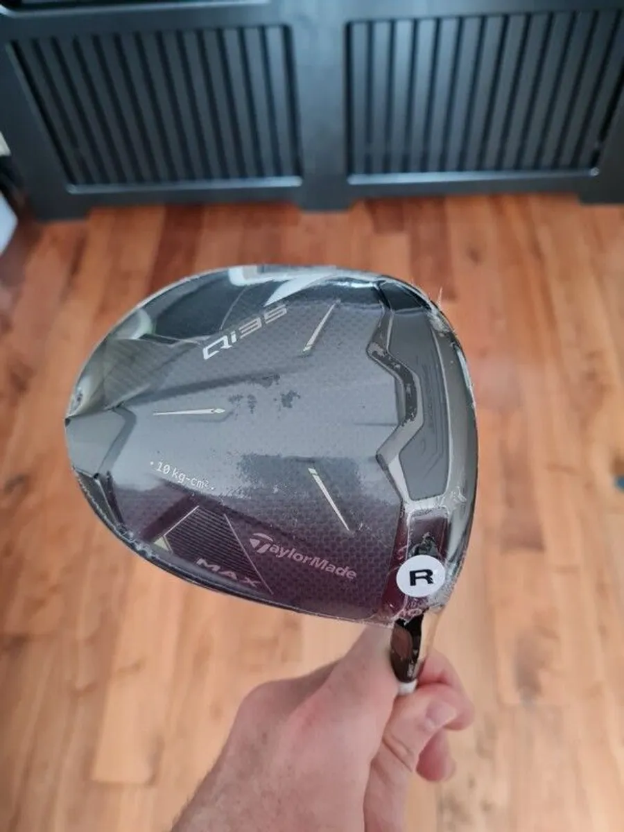 Taylormade Qi35 Driver - Image 1
