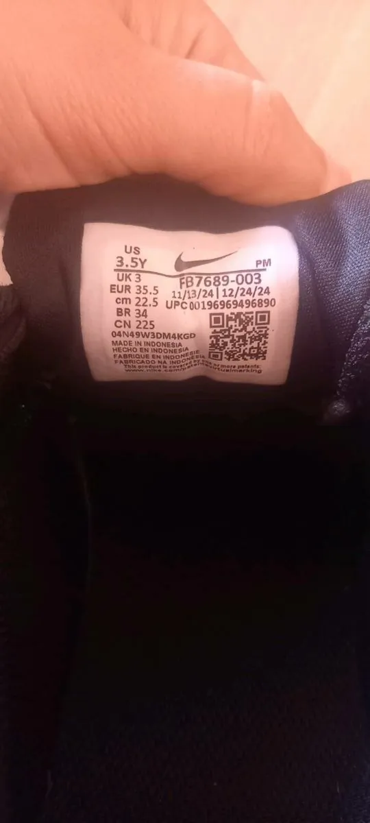 Nike runners - Image 2