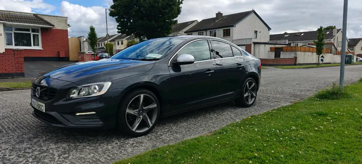 Volvo s60 R Design - Image 3