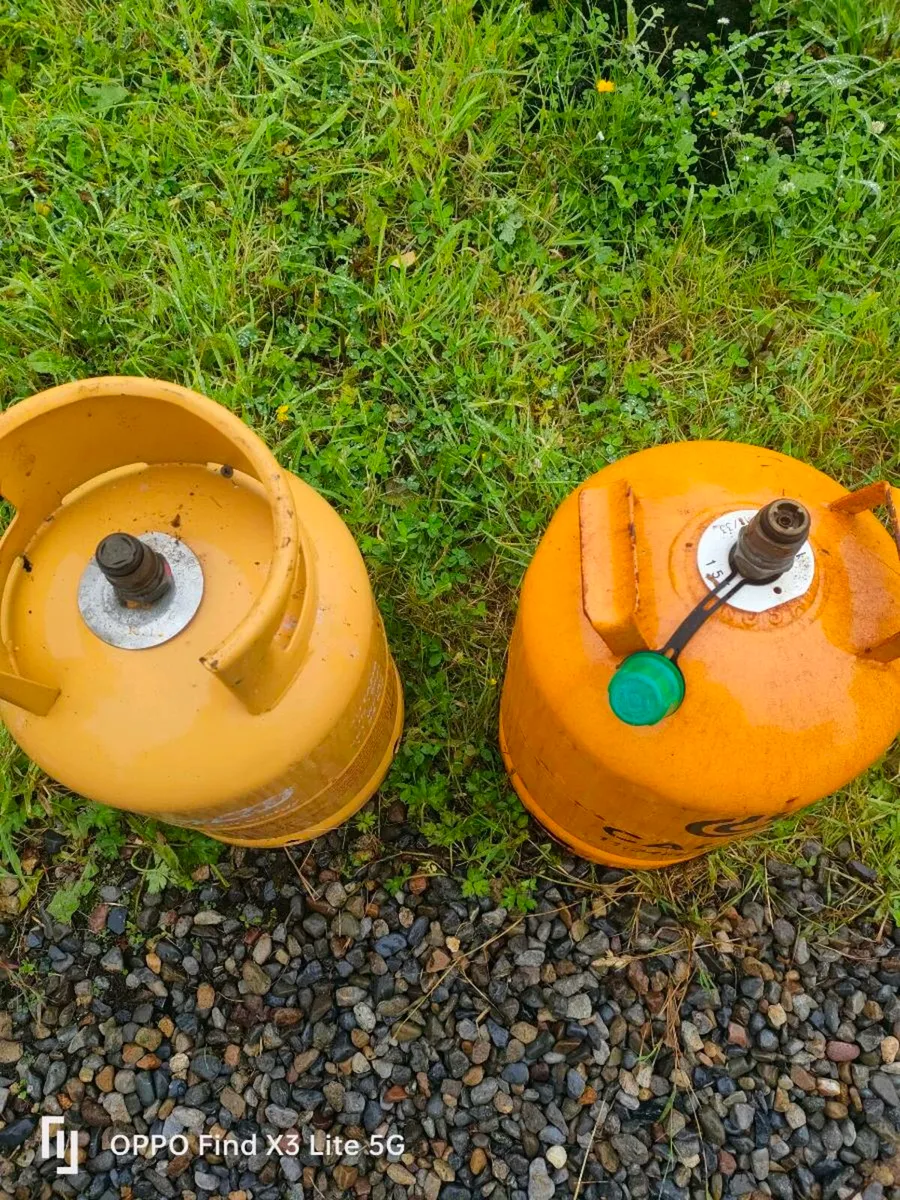 Gas bottles - Image 2
