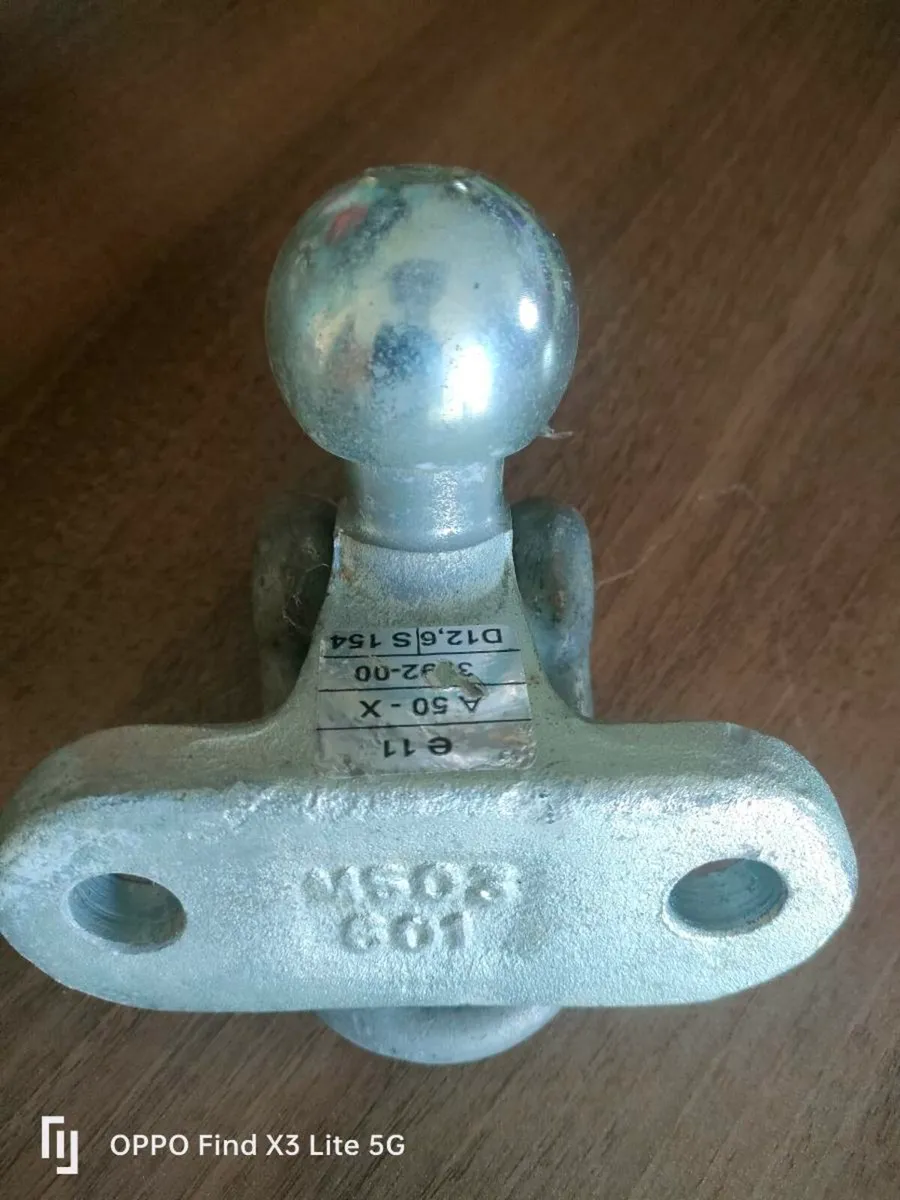 Tow hook - Image 2