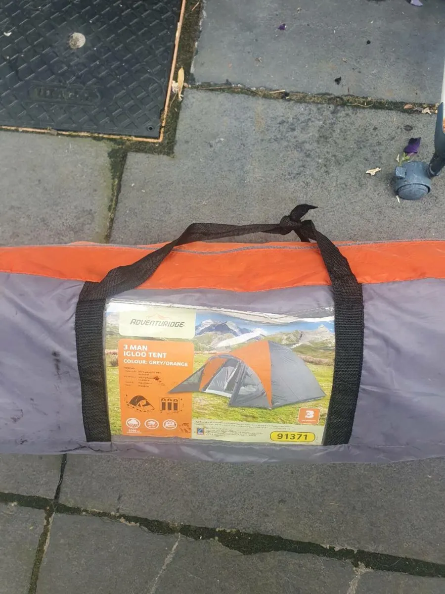 Tent - Image 2