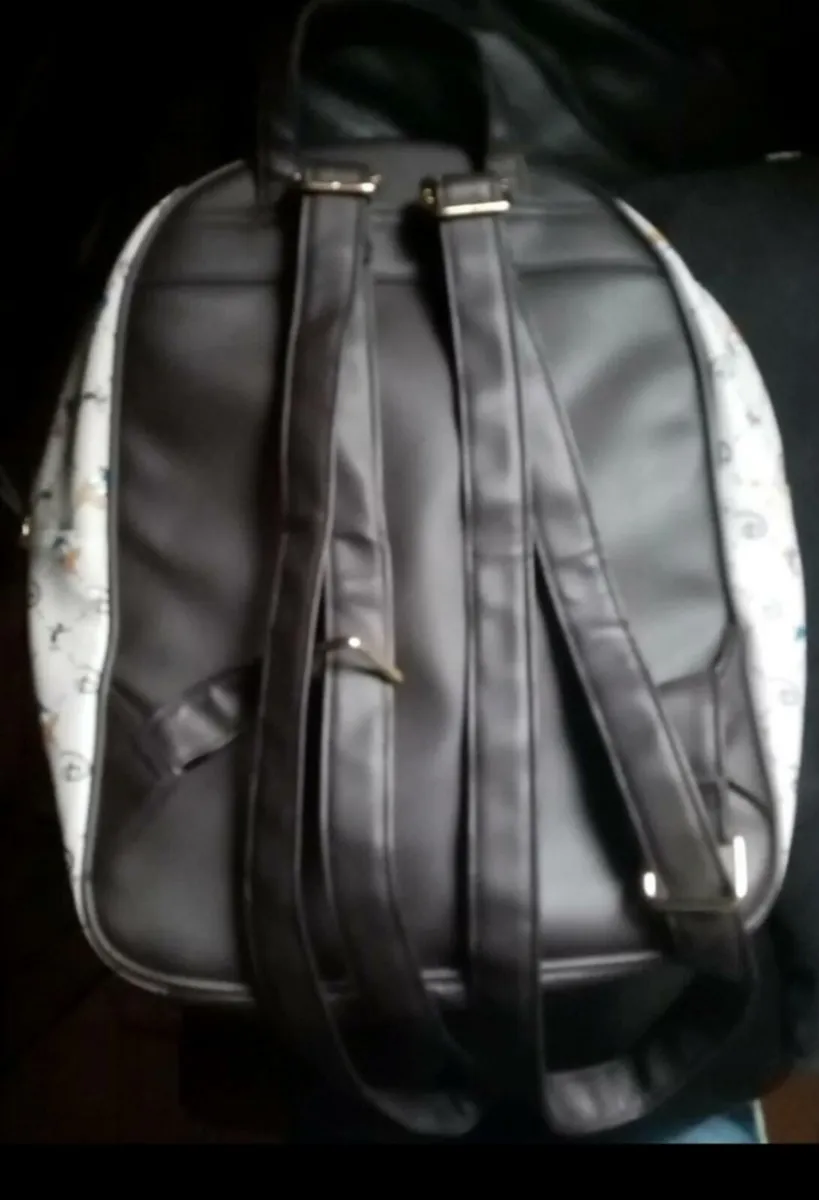 Primark Disney Childrens Backpack - Image 3