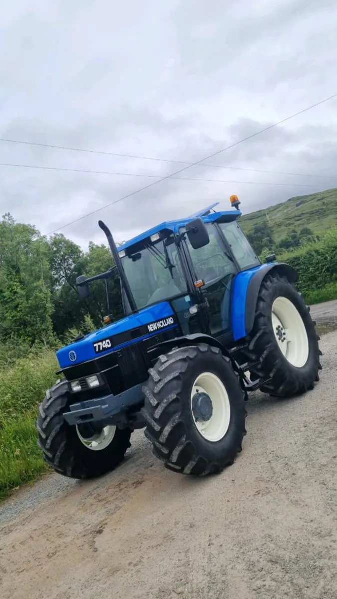 New Holland 7740 NO VAT - Image 1