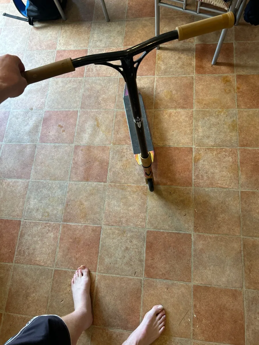 Stunt scooter - Image 2