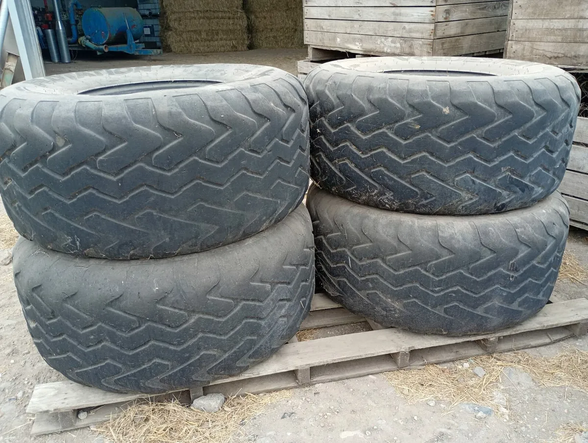 4x 560 60 22.5 vredstein tyres - Image 1