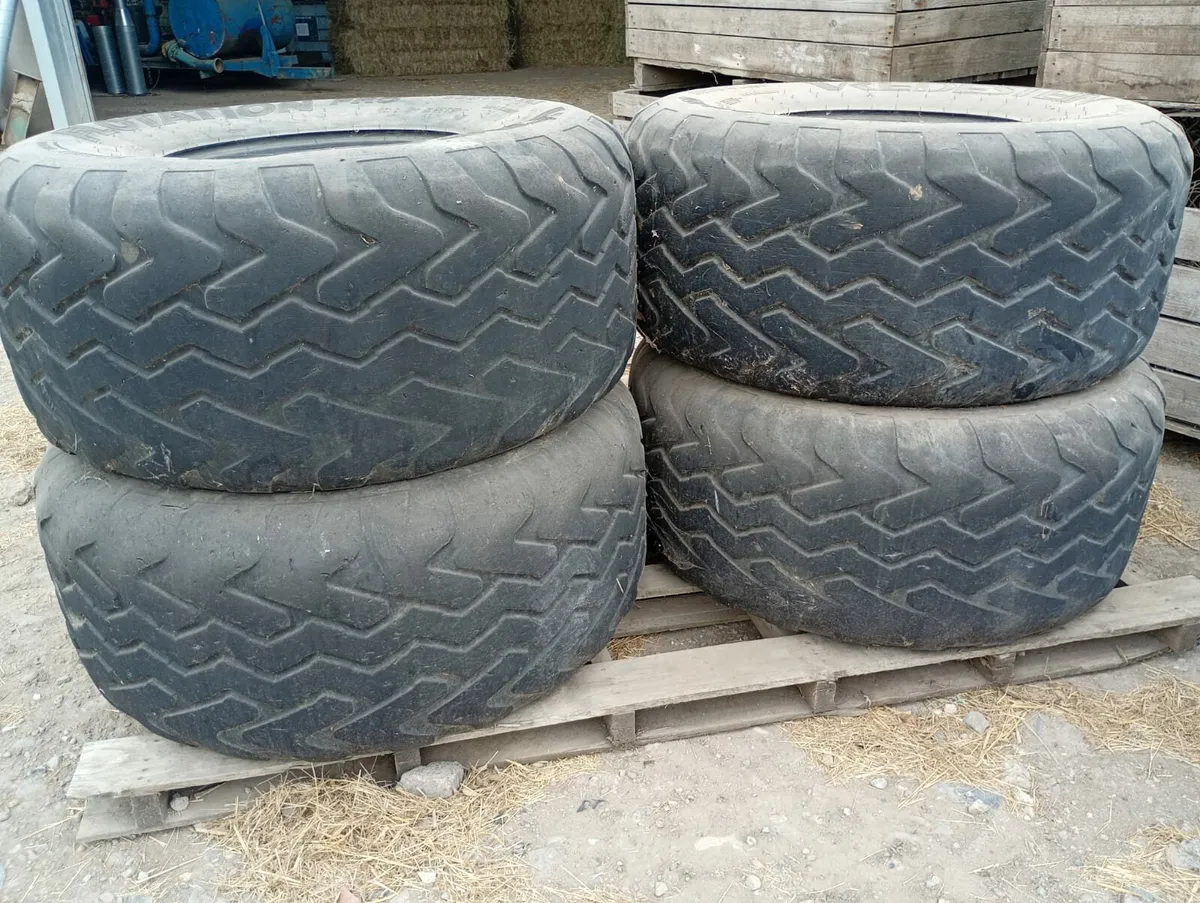 4x 560 60 22.5 vredstein tyres - Image 2
