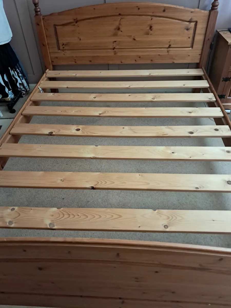 5ft solid pine bed frame,€80 Wadrobe chest lockers - Image 3