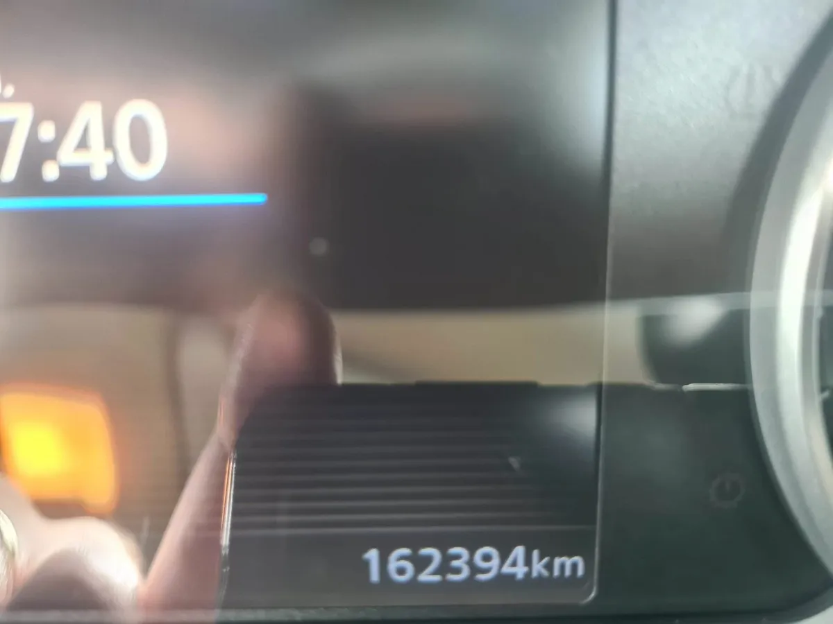 Nissan Leaf SV 2018 40kWh - Image 3