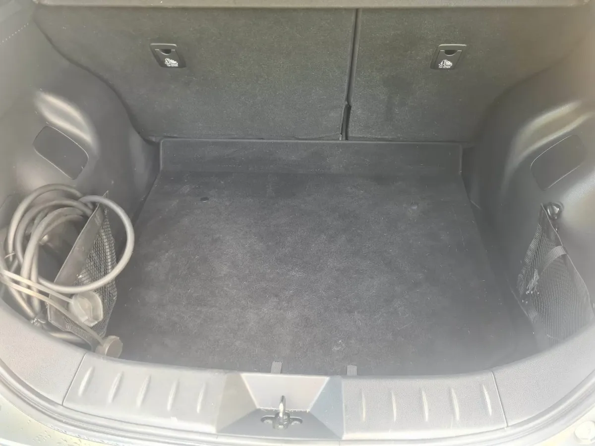 Nissan Leaf SV 2018 40kWh - Image 4