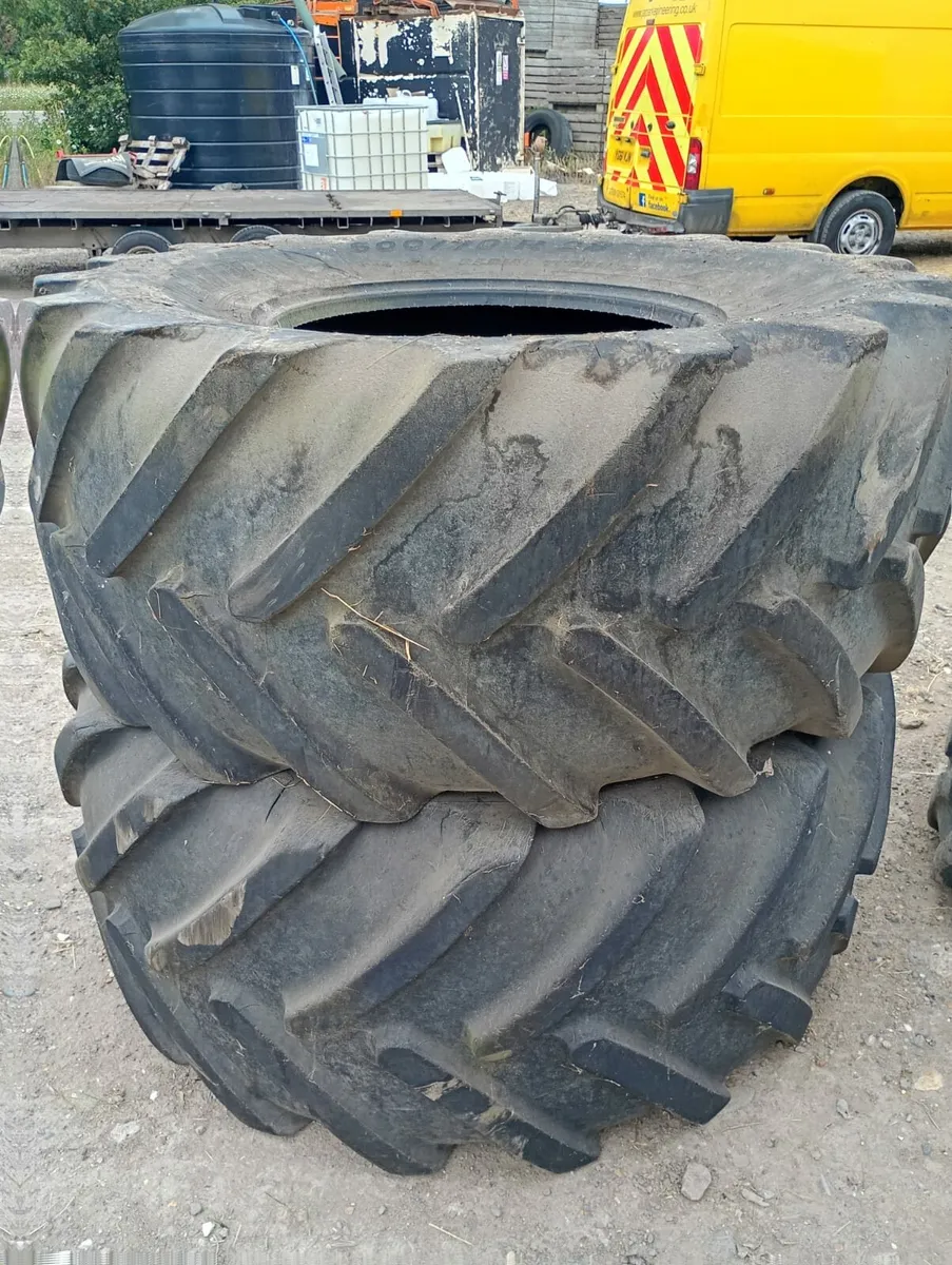 2 x Michelin agribib 600/70/ 28 60 % thread - Image 1