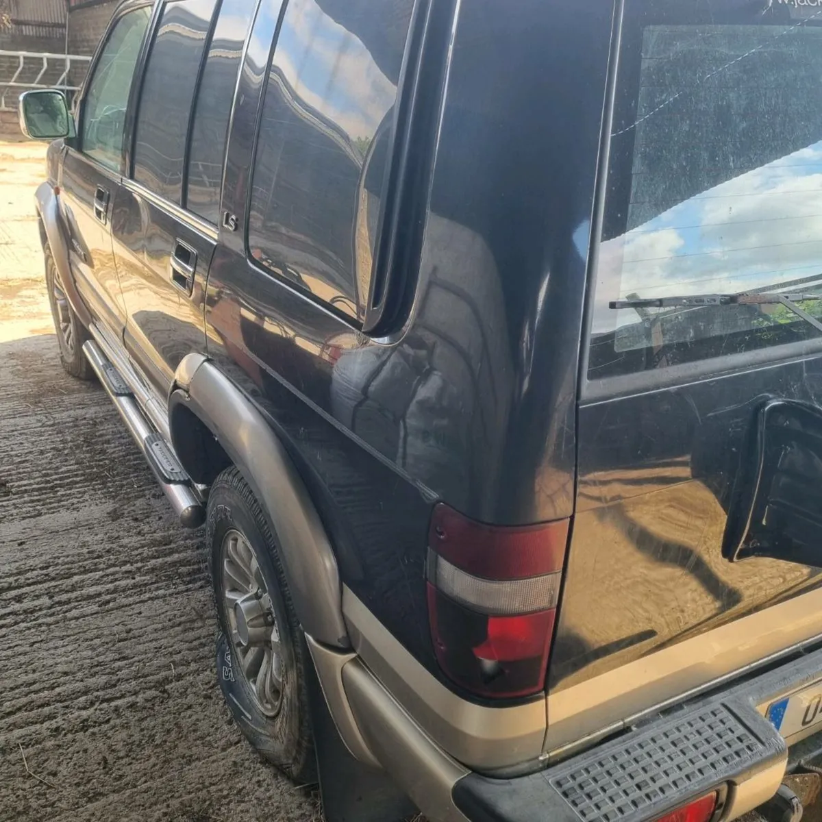 Isuzu trooper - Image 4
