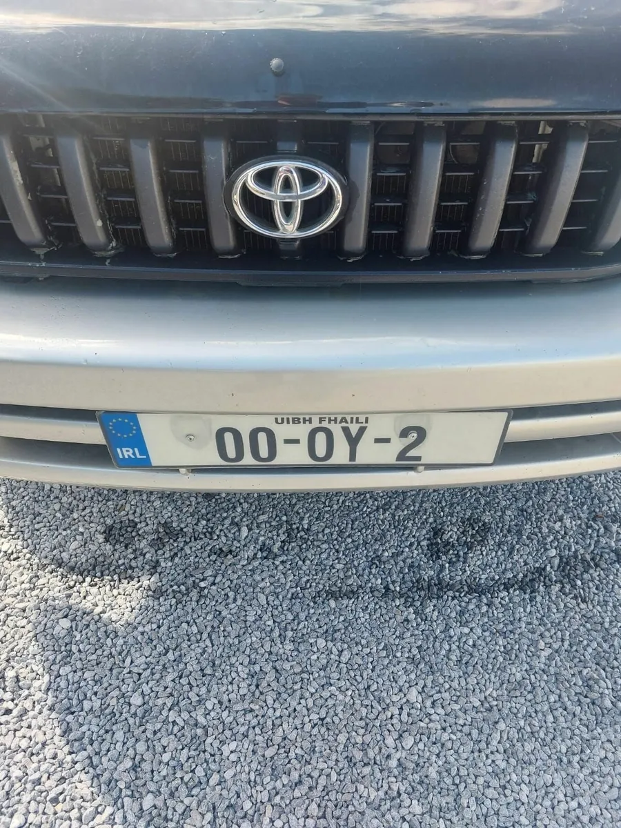 Toyota Land Cruiser 2000 - Image 1