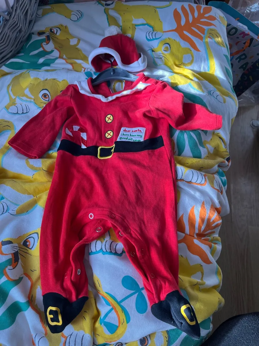 Christmas baby suits x 2 - Image 3