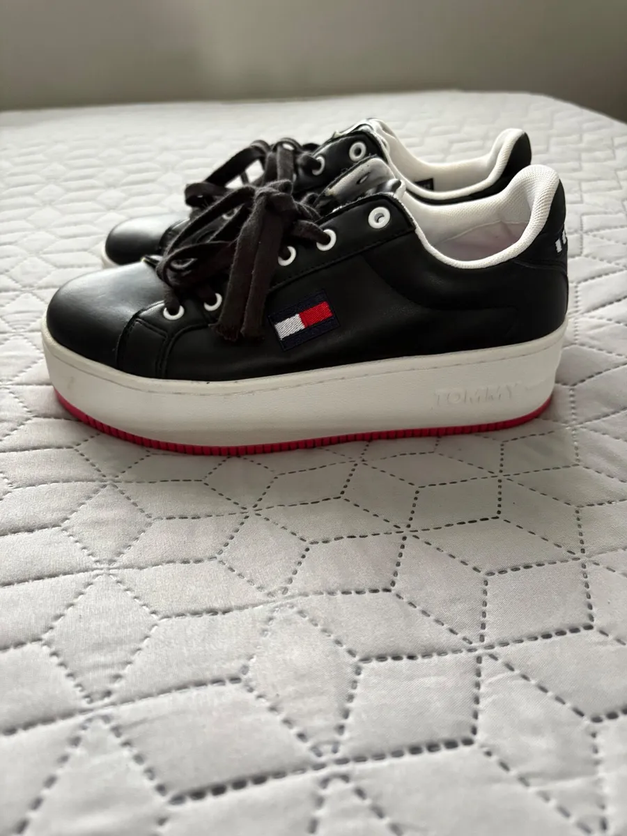 Shoes - Image 3
