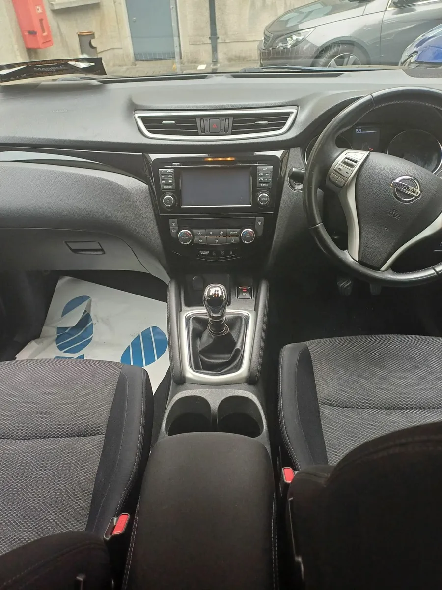 Nissan Qashqai 2017 - Image 4