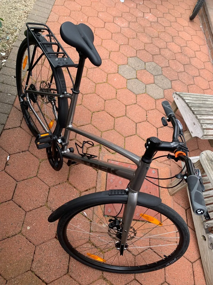 TREAK FX1 Womens Bike - Image 1