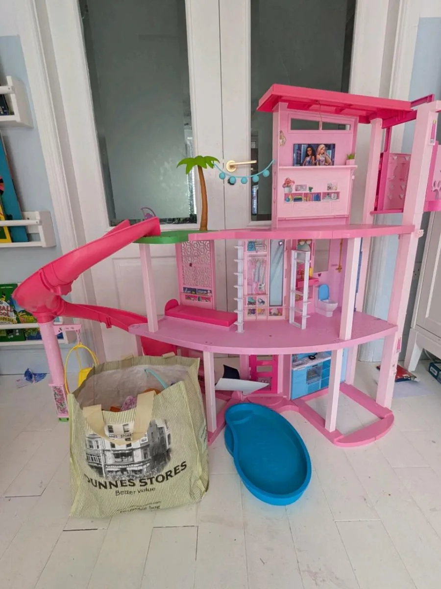 Barbie 3 Story Dream House and all furniture - Image 3