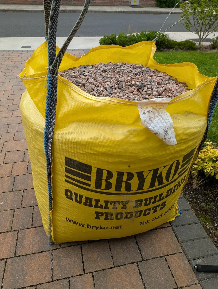 Byko Red River Granite decorative stone - Image 1