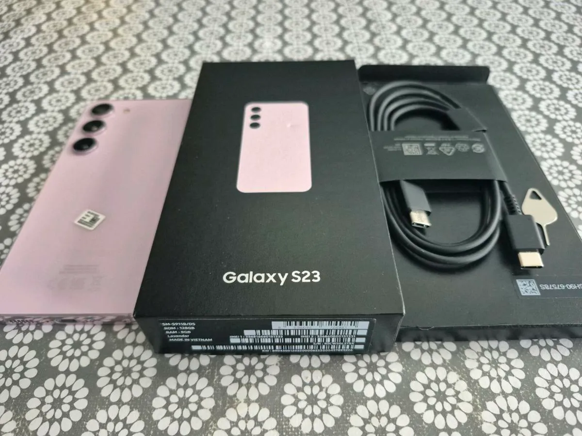 Samsung S23 for sale - Image 2