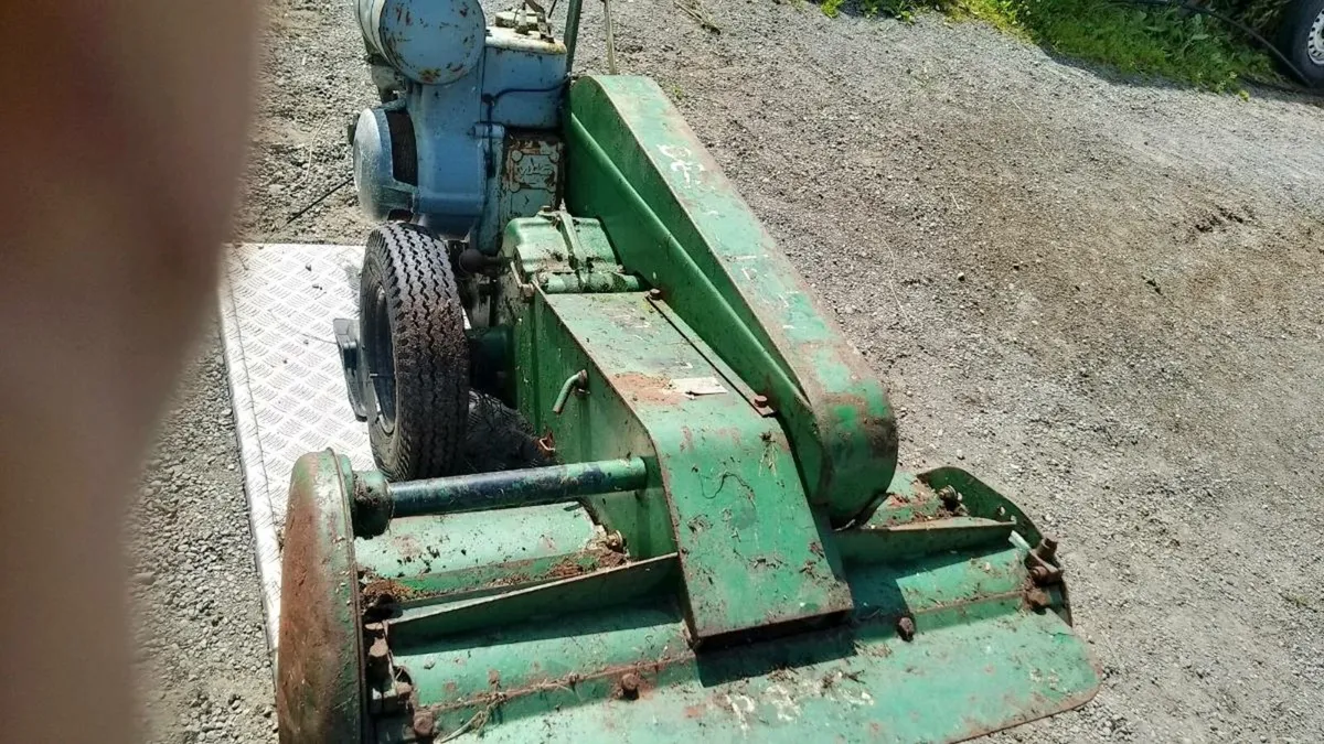 Ransomes  mower. 28 inch - Image 2