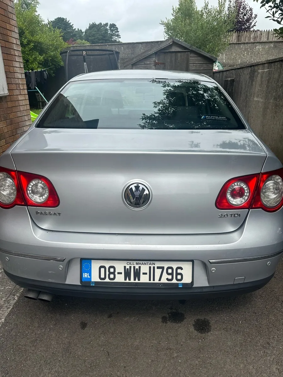 VOLKSWAGEN PASSAT 2.0 TDI HIGHLINE - Image 1