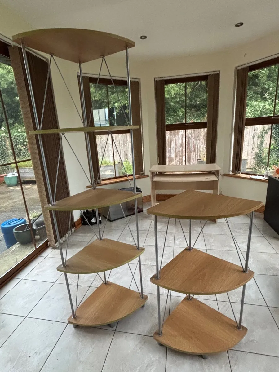 2 corner shelf units - Image 2